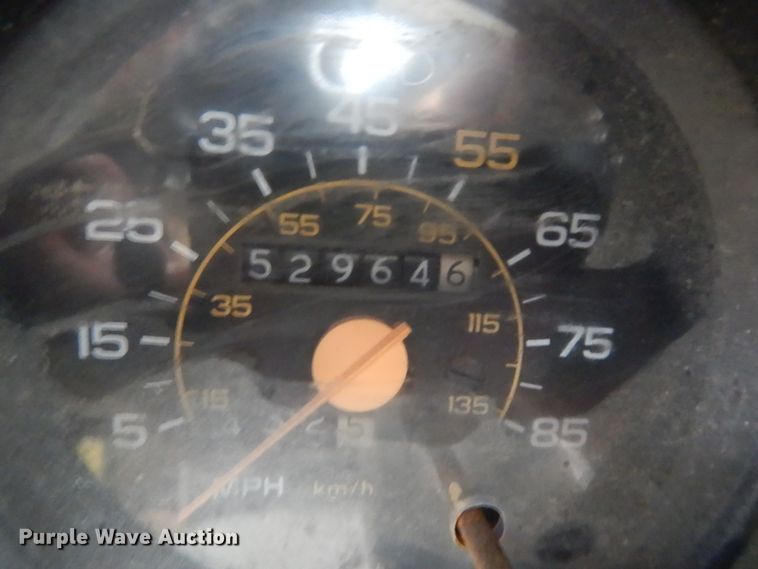 image for item DG7836 1989 GMC R3500  tow truck