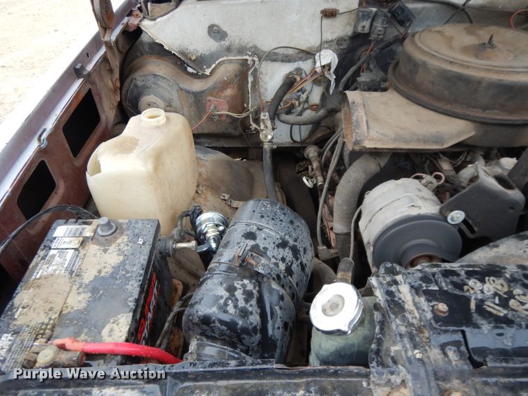 image for item DG7836 1989 GMC R3500  tow truck