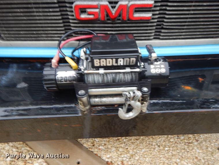 image for item DG7836 1989 GMC R3500  tow truck