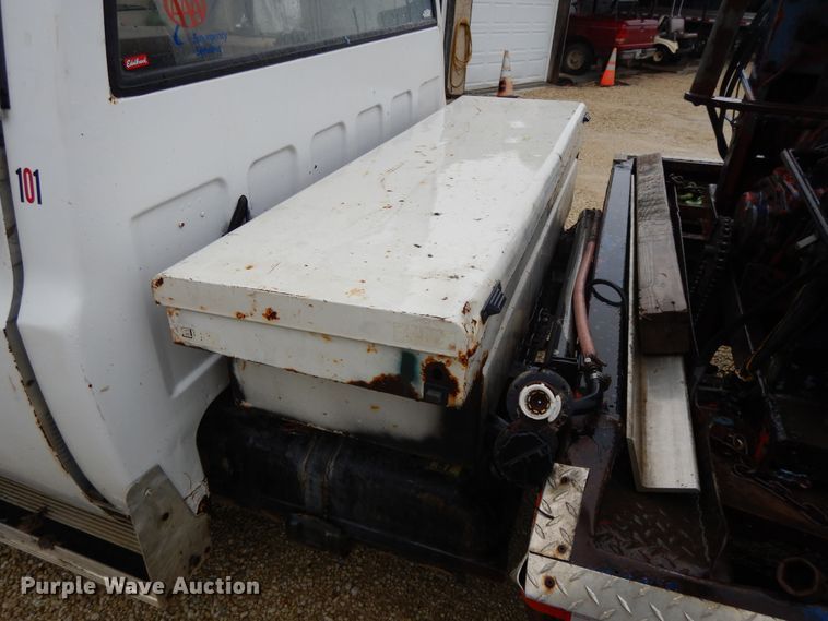 image for item DG7836 1989 GMC R3500  tow truck