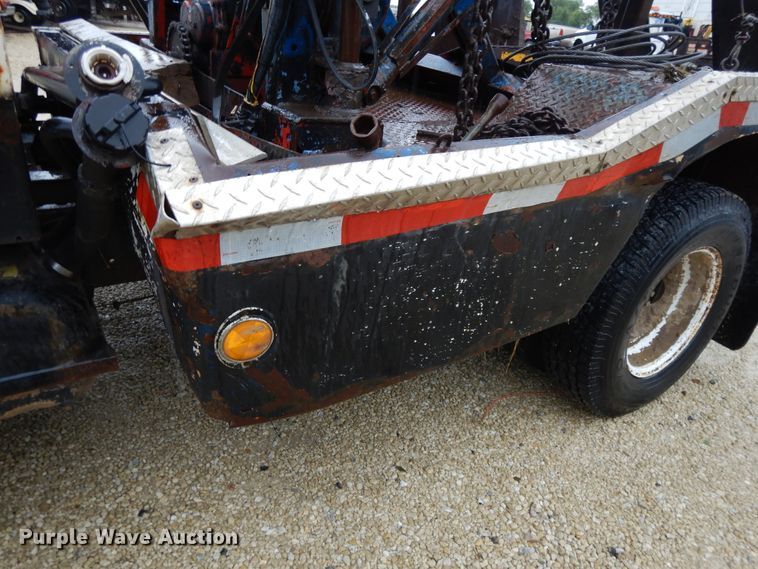 image for item DG7836 1989 GMC R3500  tow truck