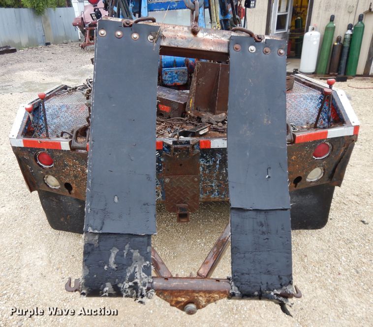 image for item DG7836 1989 GMC R3500  tow truck