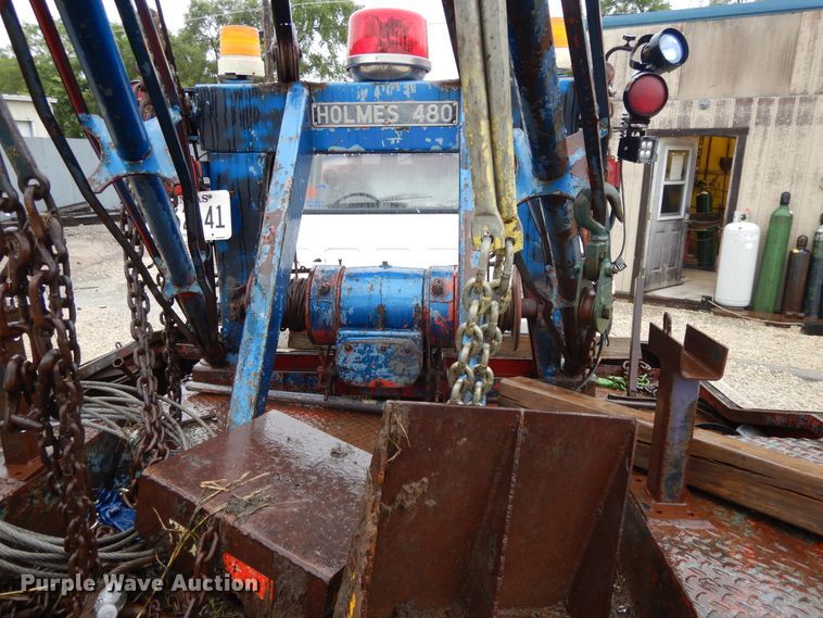 image for item DG7836 1989 GMC R3500  tow truck