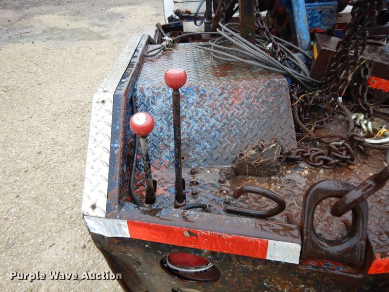 image for item DG7836 1989 GMC R3500  tow truck