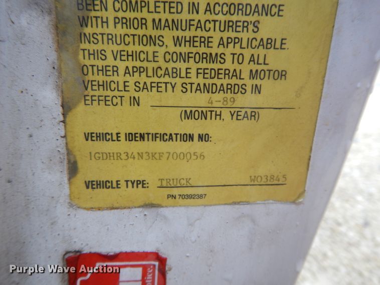 image for item DG7836 1989 GMC R3500  tow truck