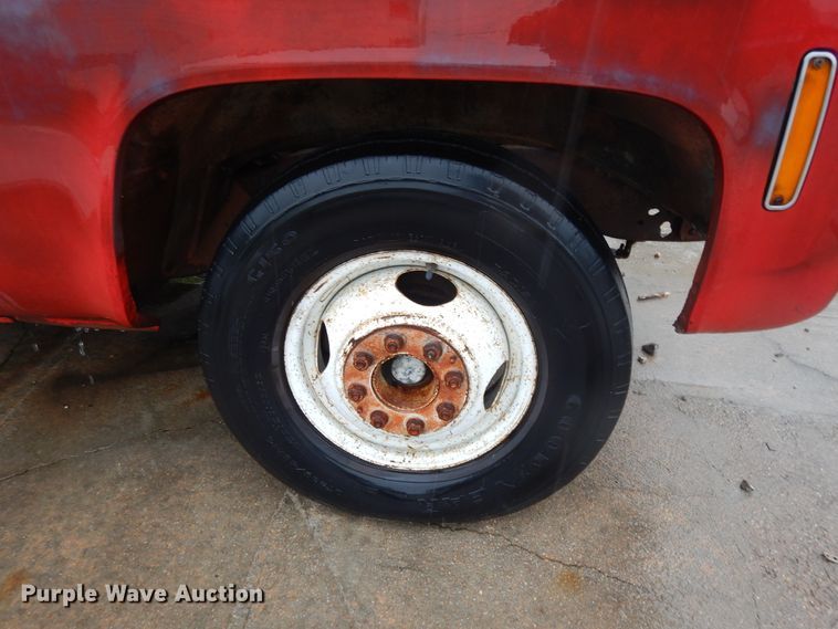 image for item DG7837 1975 GMC  tow truck