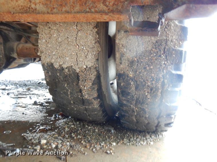 image for item DG7837 1975 GMC  tow truck