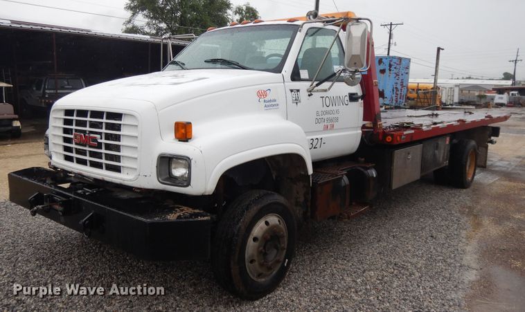 image for item DG7838 2002 Chevrolet C6500  rollback truck