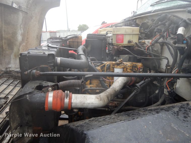 image for item DG7838 2002 Chevrolet C6500  rollback truck