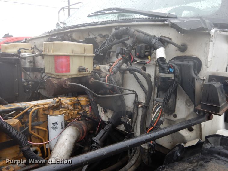 image for item DG7838 2002 Chevrolet C6500  rollback truck