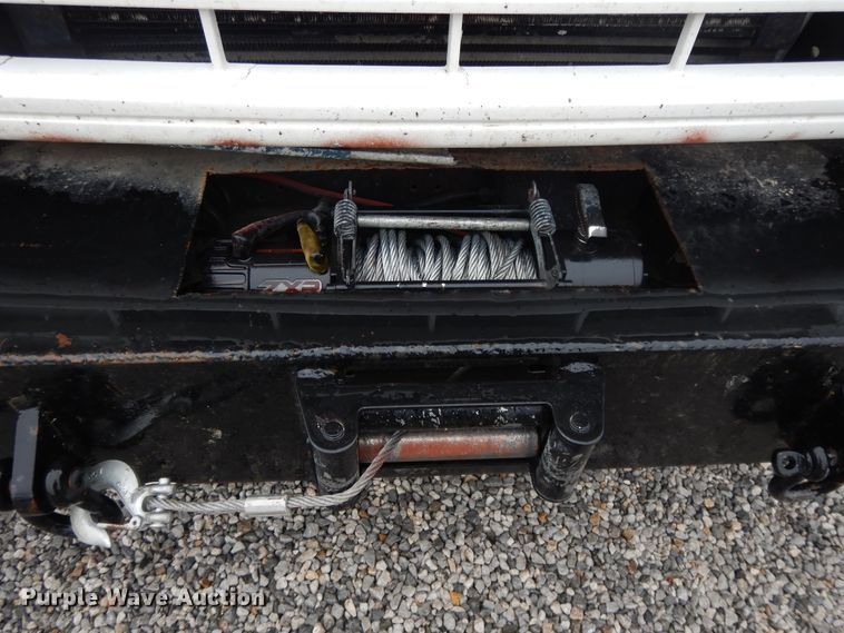 image for item DG7838 2002 Chevrolet C6500  rollback truck