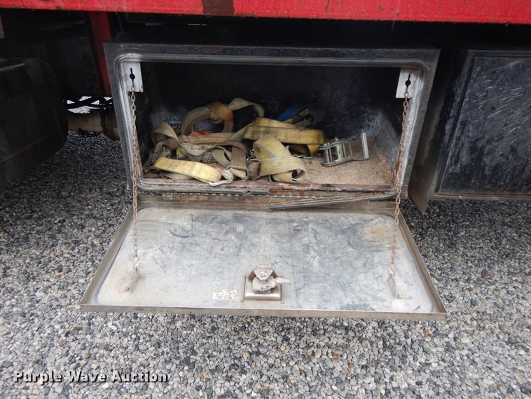 image for item DG7838 2002 Chevrolet C6500  rollback truck