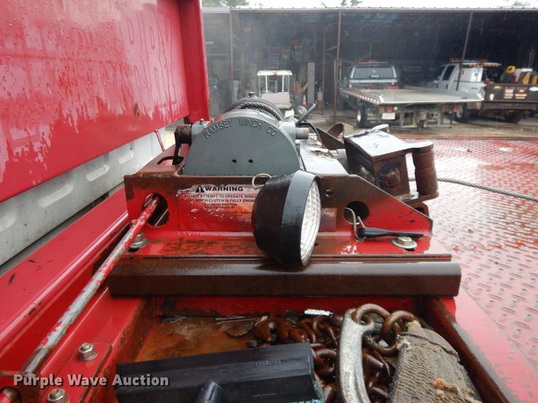 image for item DG7838 2002 Chevrolet C6500  rollback truck