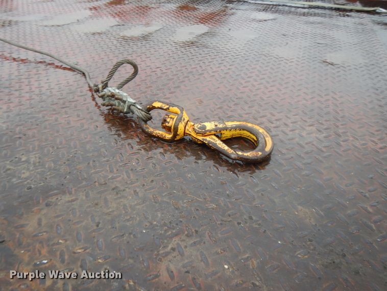 image for item DG7838 2002 Chevrolet C6500  rollback truck