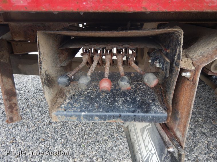 image for item DG7838 2002 Chevrolet C6500  rollback truck