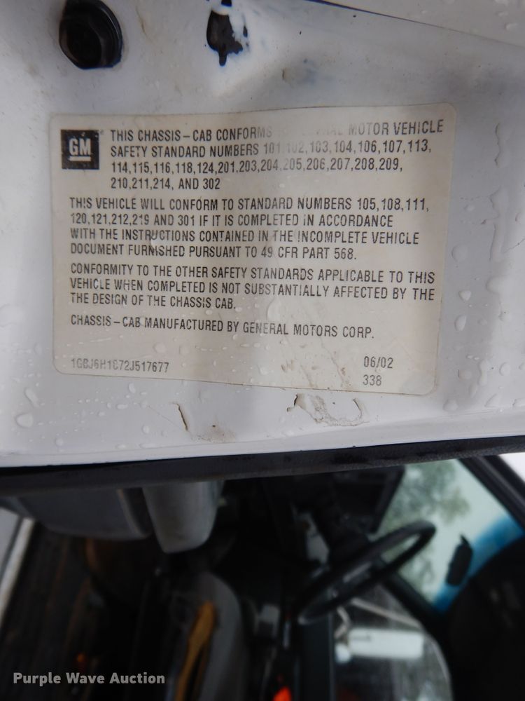 image for item DG7838 2002 Chevrolet C6500  rollback truck