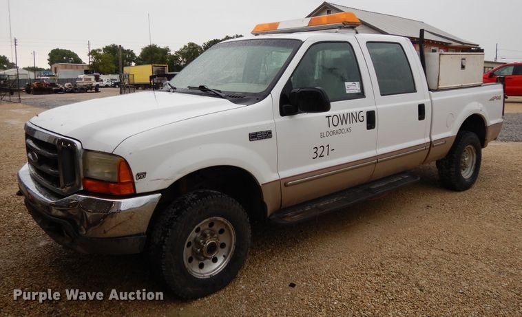 image for item DG7839 1999 Ford F250 Super Duty  Crew Cab pickup truck