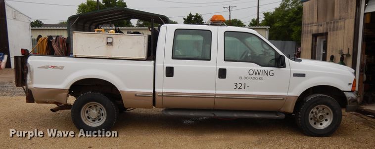 image for item DG7839 1999 Ford F250 Super Duty  Crew Cab pickup truck