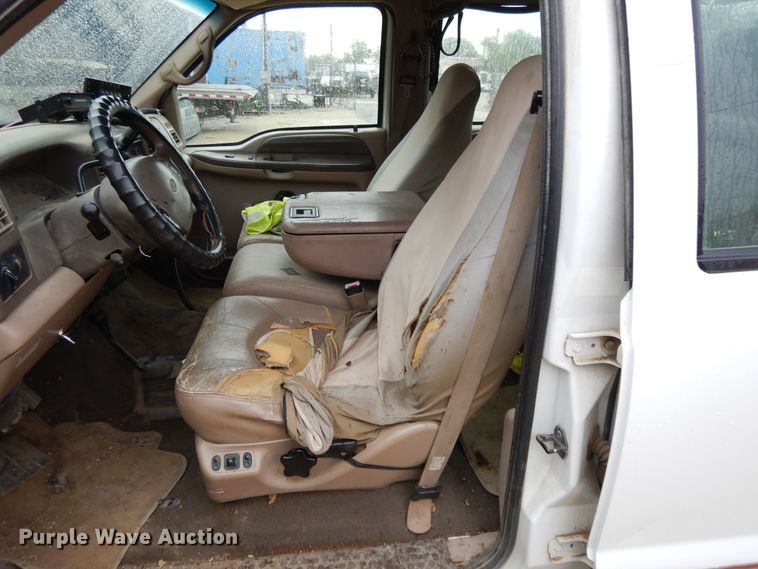 image for item DG7839 1999 Ford F250 Super Duty  Crew Cab pickup truck