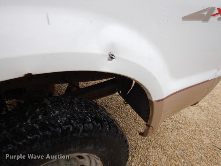 image for item DG7839 1999 Ford F250 Super Duty  Crew Cab pickup truck