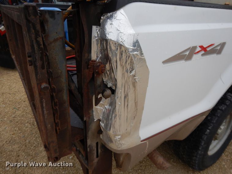 image for item DG7839 1999 Ford F250 Super Duty  Crew Cab pickup truck