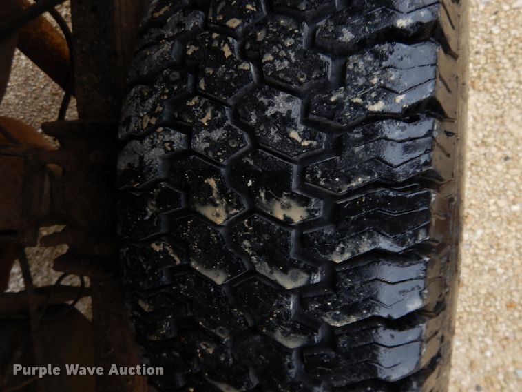 image for item DG7839 1999 Ford F250 Super Duty  Crew Cab pickup truck