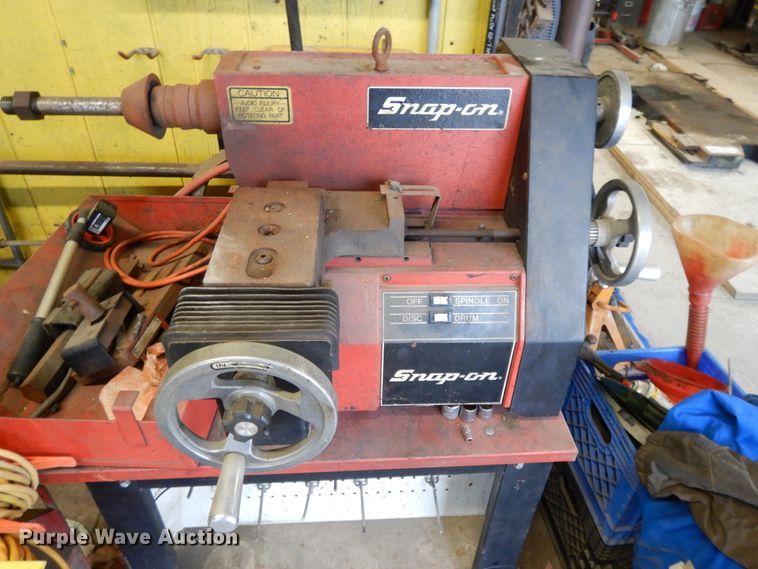 image for item DG7841 Snap On 102 drum lathe