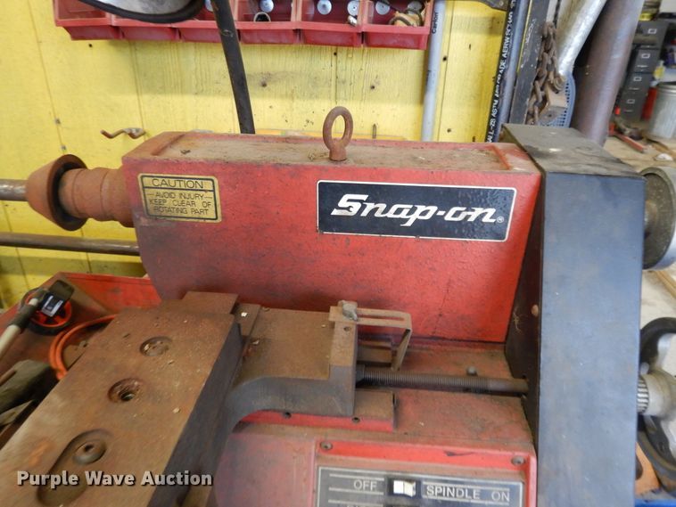 image for item DG7841 Snap On 102 drum lathe