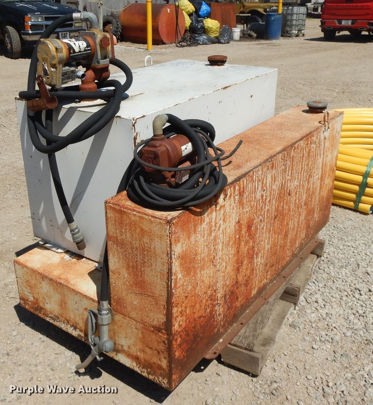 image for item DG7849 (2) auxiliary fuel tanks