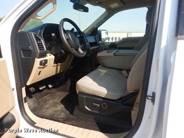 image for item DG8630 2015 Ford F150  SuperCrew pickup truck