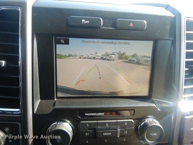 image for item DG8630 2015 Ford F150  SuperCrew pickup truck