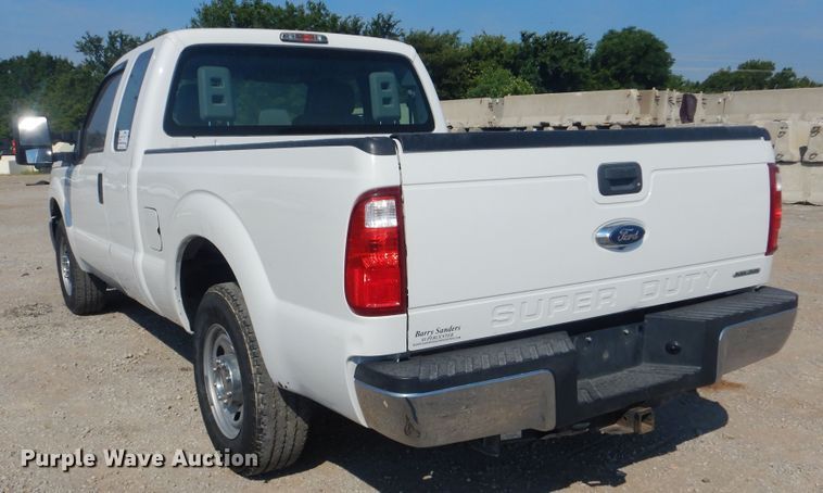 image for item DG8631 2015 Ford F250 Super Duty  SuperCab pickup truck