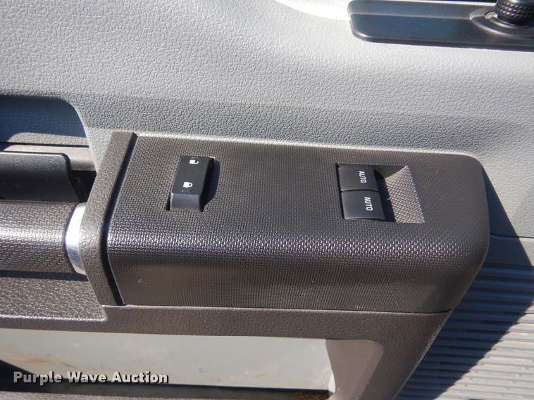 image for item DG8631 2015 Ford F250 Super Duty  SuperCab pickup truck