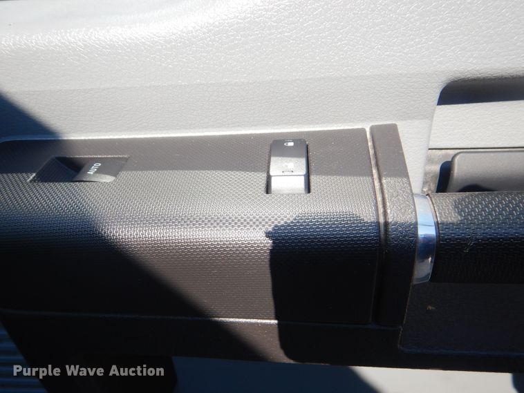 image for item DG8631 2015 Ford F250 Super Duty  SuperCab pickup truck