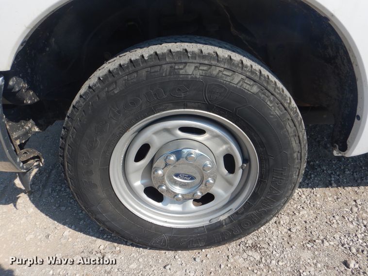 image for item DG8631 2015 Ford F250 Super Duty  SuperCab pickup truck