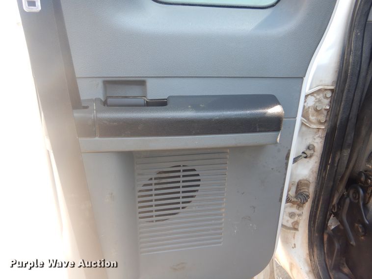 image for item DG8632 2015 Ford F250 Super Duty  SuperCab pickup truck