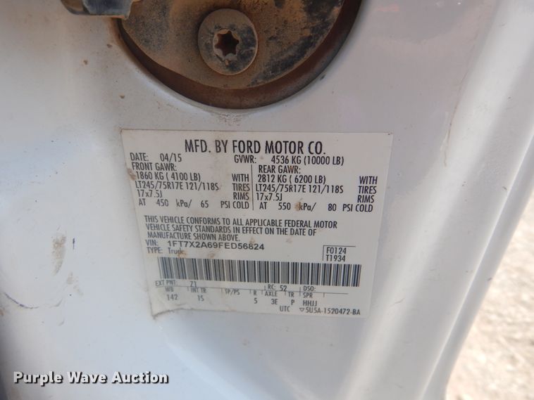 image for item DG8632 2015 Ford F250 Super Duty  SuperCab pickup truck