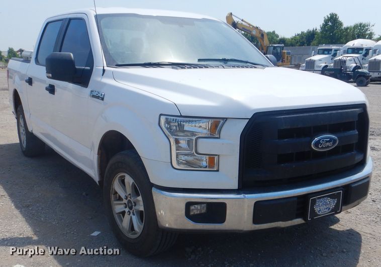 image for item DG8633 2016 Ford F150  SuperCrew pickup truck