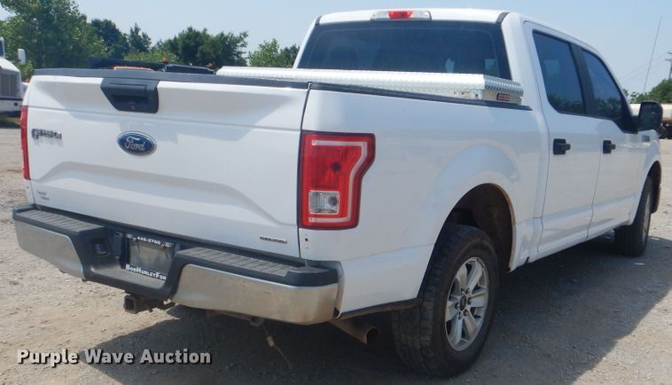 image for item DG8633 2016 Ford F150  SuperCrew pickup truck