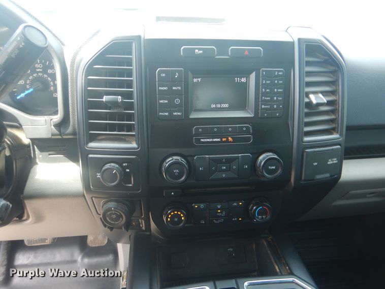 image for item DG8633 2016 Ford F150  SuperCrew pickup truck