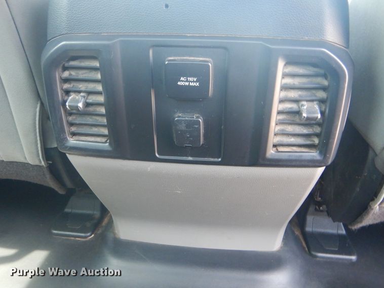 image for item DG8633 2016 Ford F150  SuperCrew pickup truck