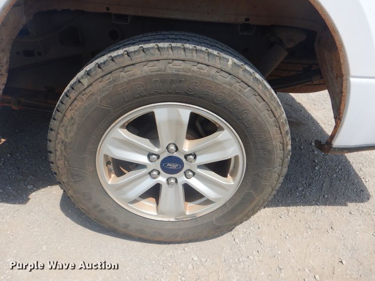 image for item DG8633 2016 Ford F150  SuperCrew pickup truck