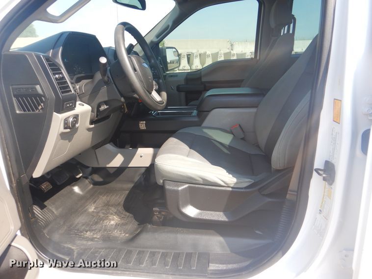 image for item DG8634 2016 Ford F150  SuperCrew pickup truck