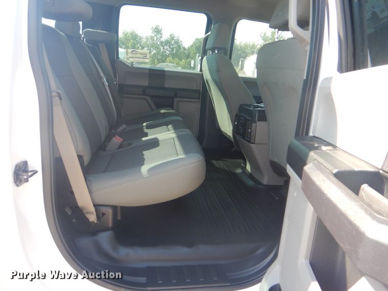 image for item DG8634 2016 Ford F150  SuperCrew pickup truck