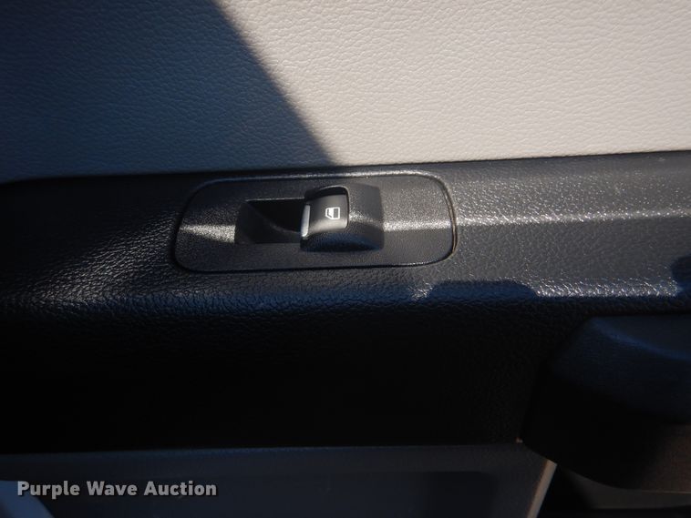 image for item DG8634 2016 Ford F150  SuperCrew pickup truck