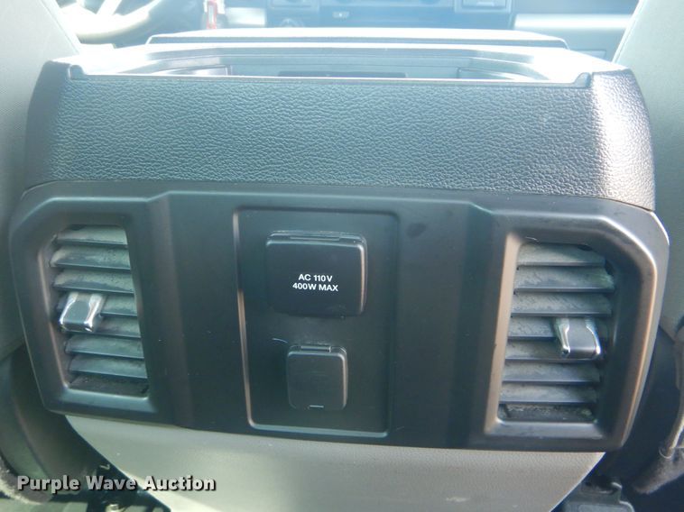 image for item DG8634 2016 Ford F150  SuperCrew pickup truck