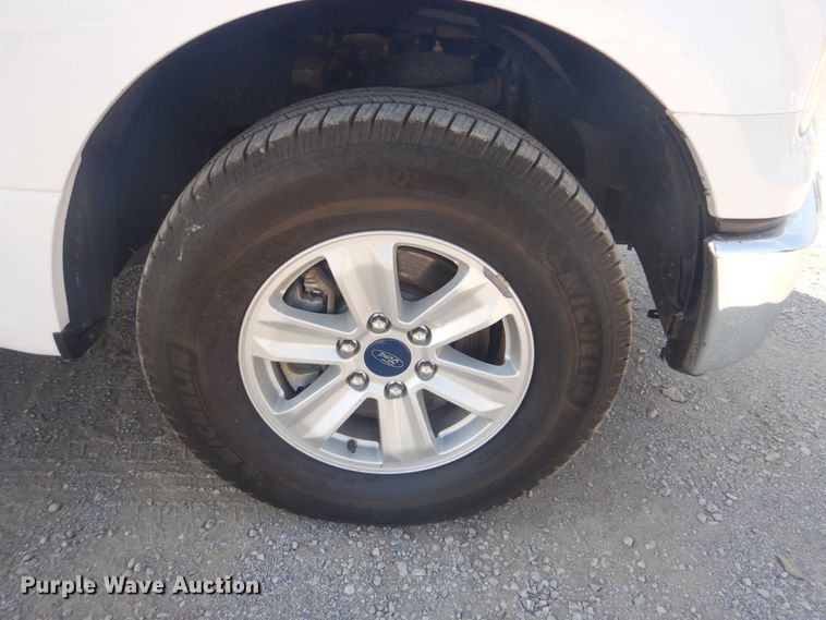 image for item DG8634 2016 Ford F150  SuperCrew pickup truck