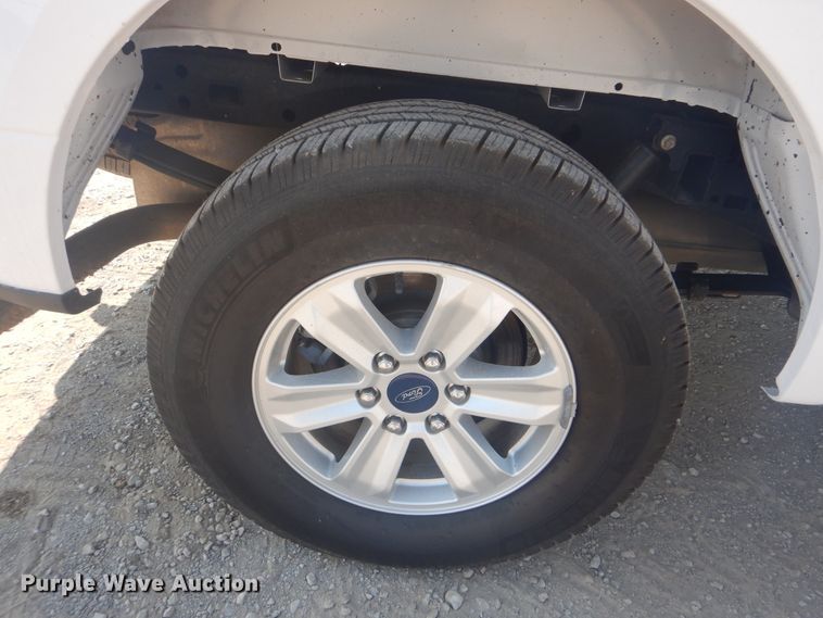 image for item DG8634 2016 Ford F150  SuperCrew pickup truck