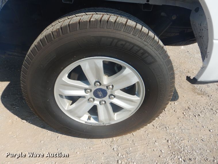 image for item DG8634 2016 Ford F150  SuperCrew pickup truck