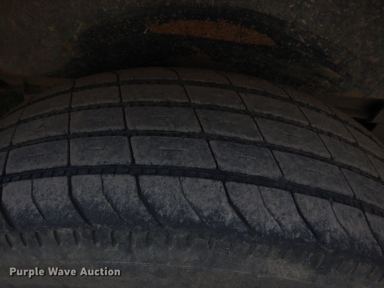 image for item DG8639 2007 Forest River enclosed cargo trailer